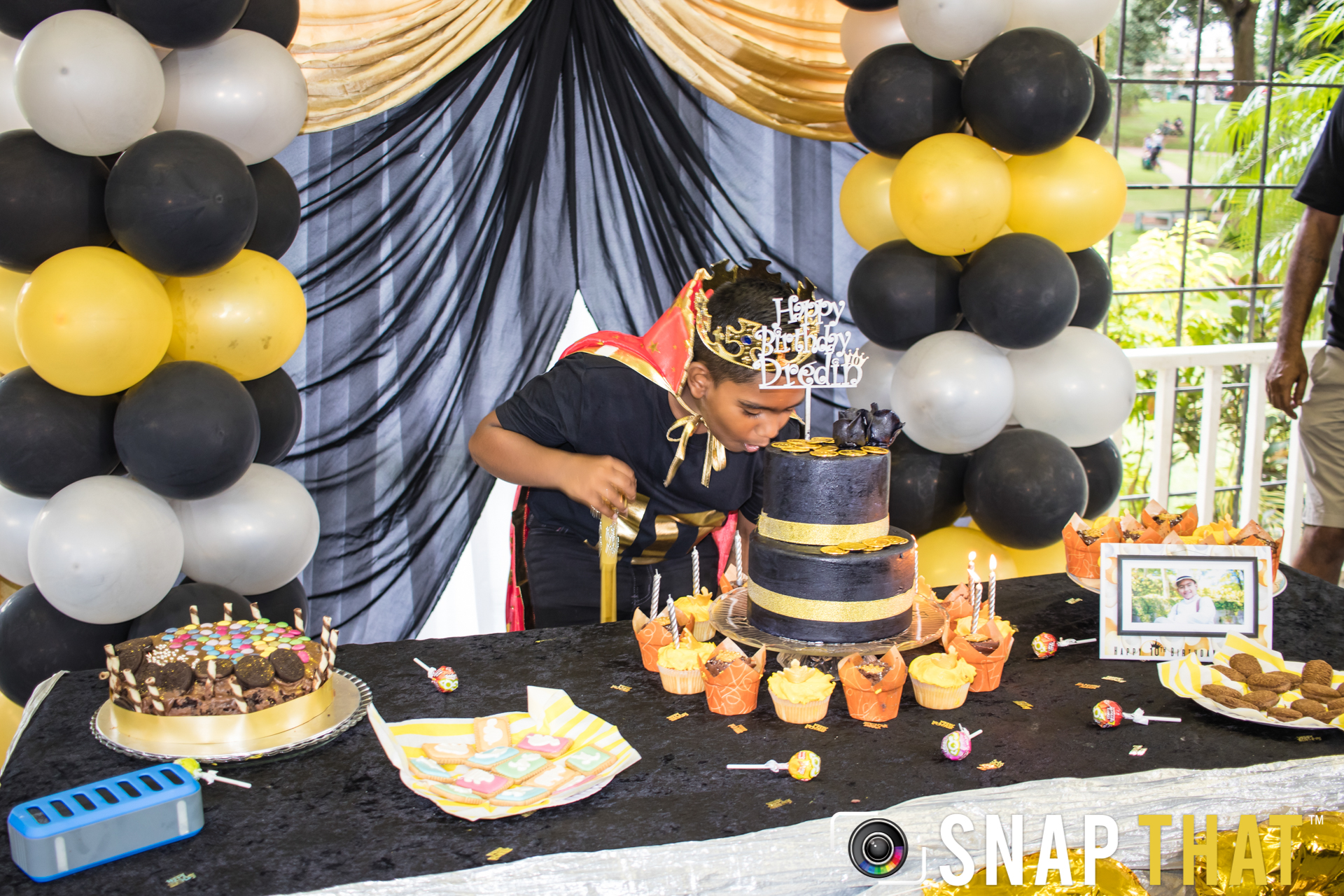 Dredin's 10th Birthday - Snap That Birthday Photography